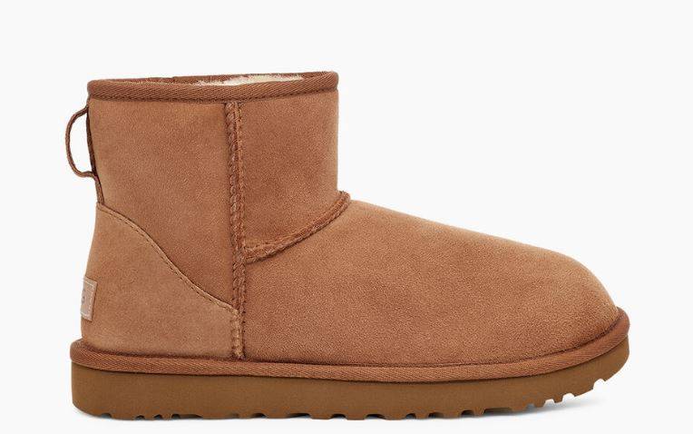 Ugg classic mini II